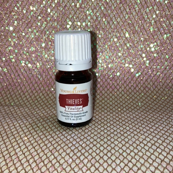 Thieves vitality essential oil—Sealed